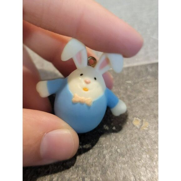 Mini Easter bunny egg blue ornament decor - Picture 2 of 3